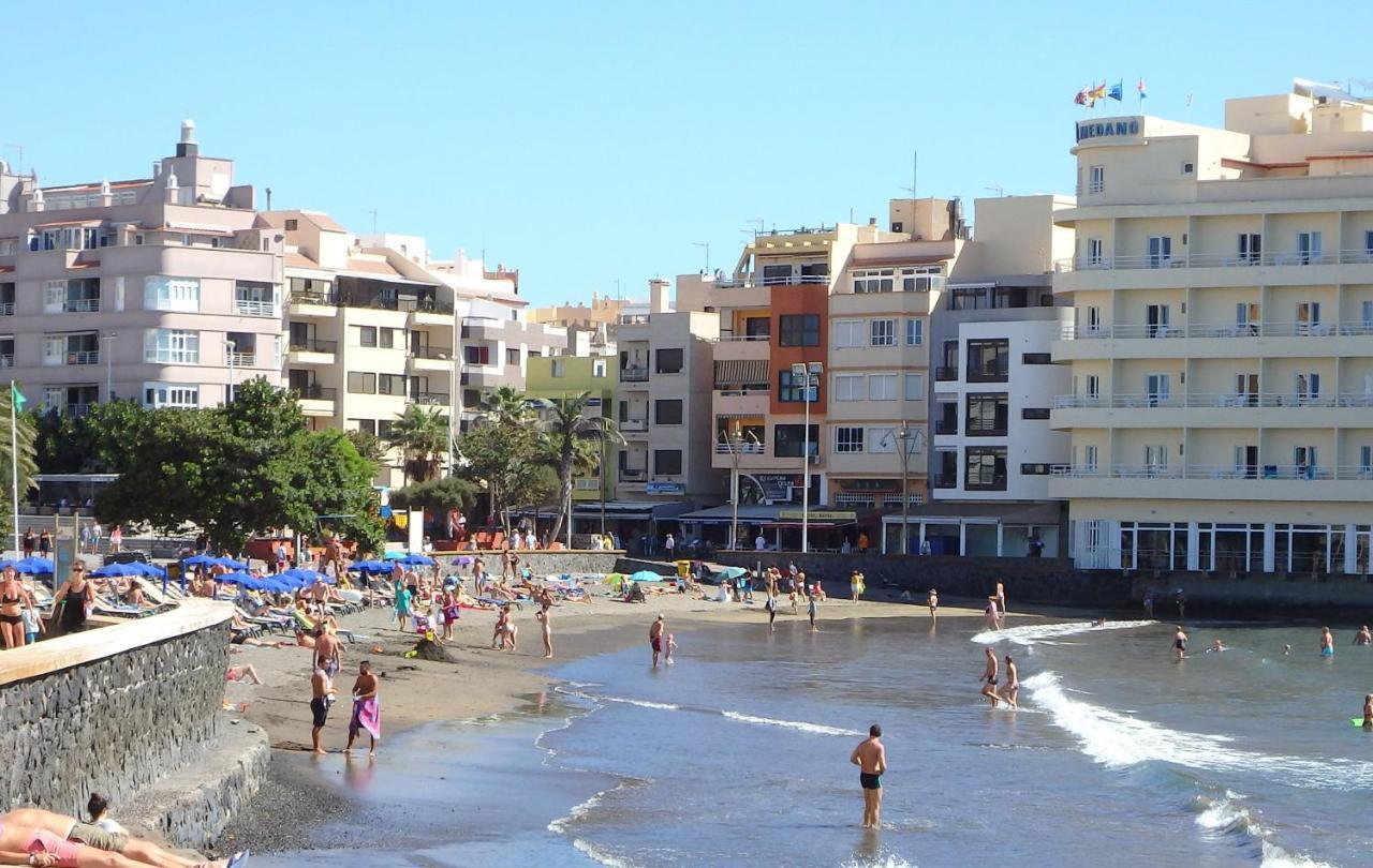 Medano Beach El Médano Esterno foto